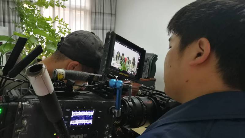 用镜头讲好产品故事！盈江县产品视频拍摄公司让冰冷商品拥有温度与灵魂