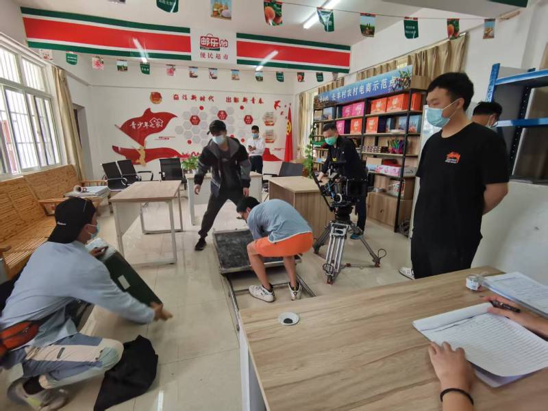 一支视频激活品牌生命力｜盈江县产品视频拍摄公司的创意魔法秀